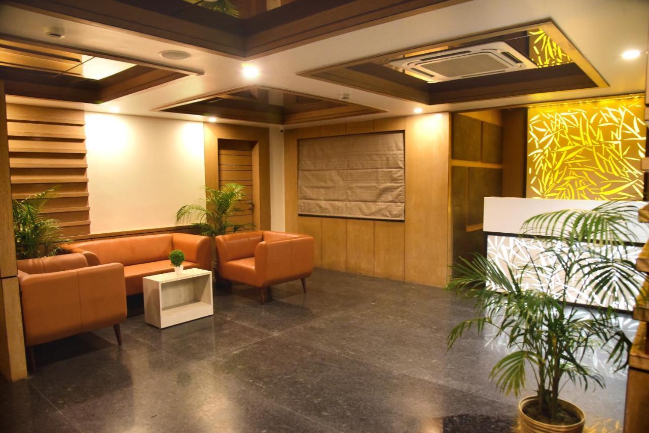 Hotel Rishiraj, Nagaon Nagaon  Zewnętrze zdjęcie